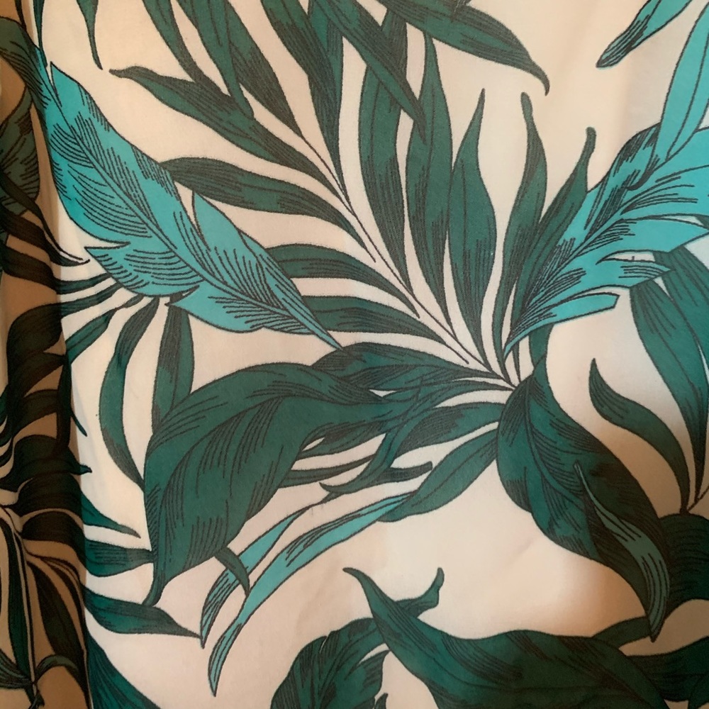 Floral Tank - Picture 3 of 3